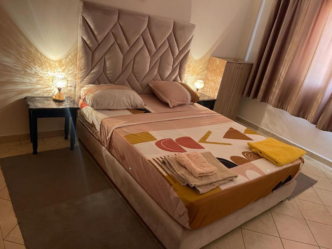 Superbe Appartement A Marrakech Quartier Majorelle 2 Chambres Marraquexe Exterior foto